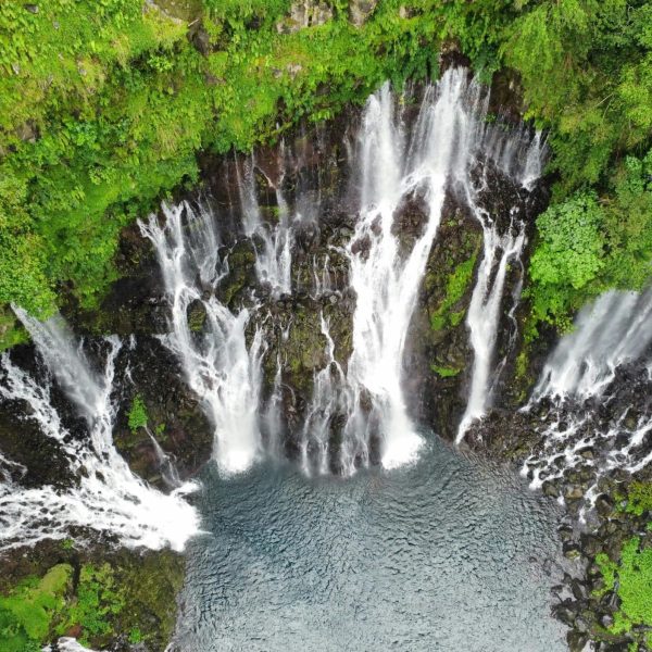 Réunion pexels-nicolas-lesueur-912957568-19971633 cascade grand galet